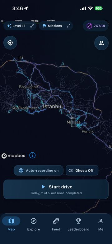 The Clearway map screen: routes revealed by driving across Istanbul, level and mission chips, and the start drive button